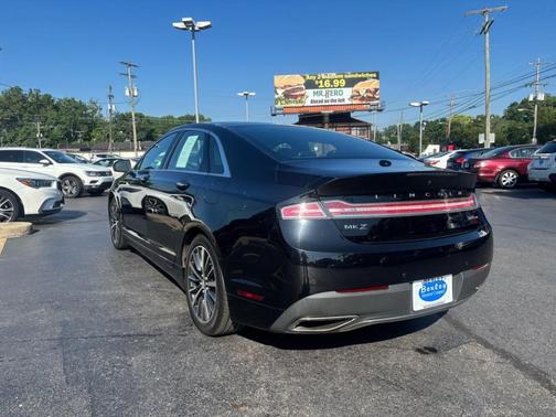 2019 Lincoln MKZ Standard