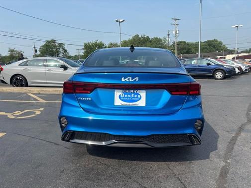2023 Kia Forte GT-Line