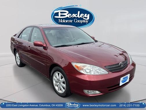 Burgundy 2004 Toyota Camry LE V6