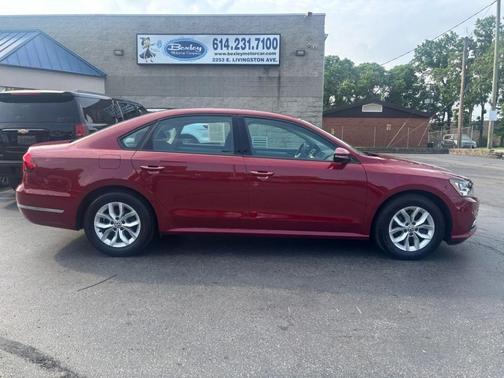 2018 Volkswagen Passat 2.0T S