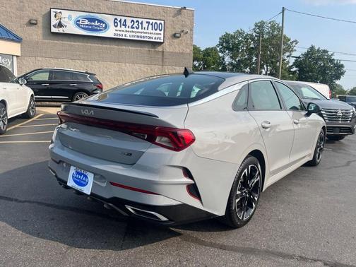 2022 Kia K5 GT-Line