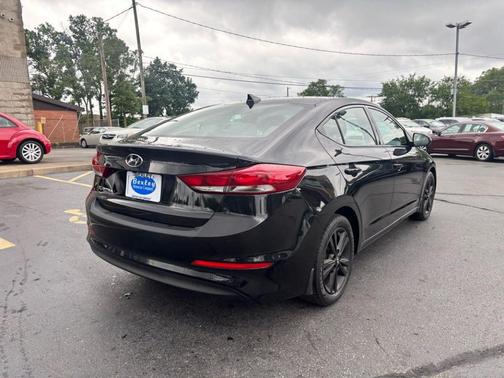 2018 Hyundai ELANTRA Value Edition