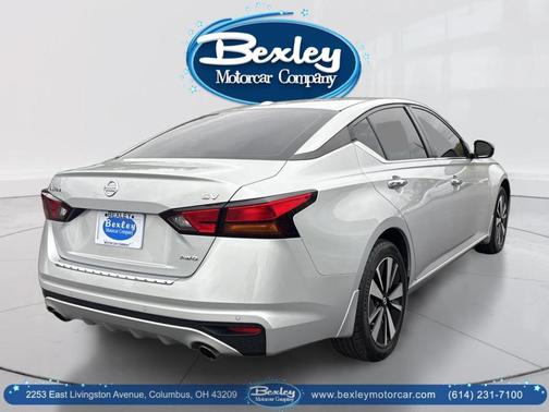 2021 Nissan Altima 2.5 SV