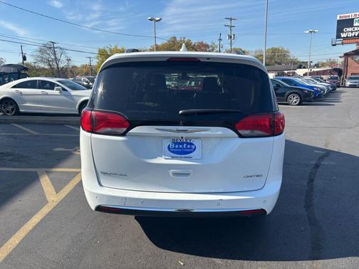 2020 Chrysler Pacifica Limited