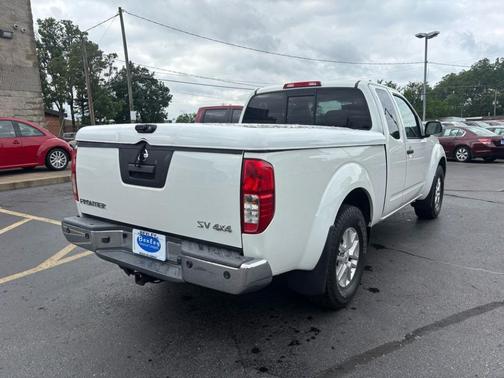 2015 Nissan Frontier SV