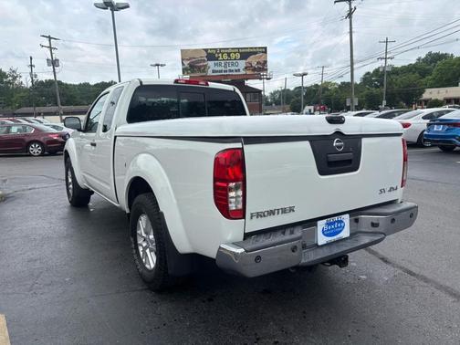 2015 Nissan Frontier SV