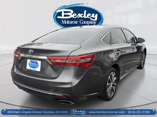 2017 Toyota Avalon XLE