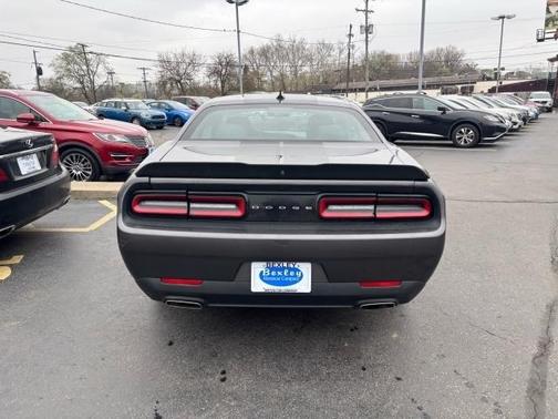 2018 Dodge Challenger SXT