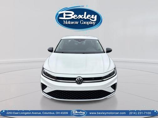 Pure White 2025 Volkswagen Jetta 1.5T S