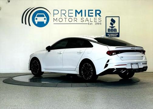 2022 Kia K5 GT-Line