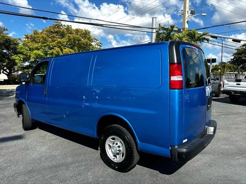 2021 Chevrolet Express 2500 RWD 2500 Regular Wheelbase WT