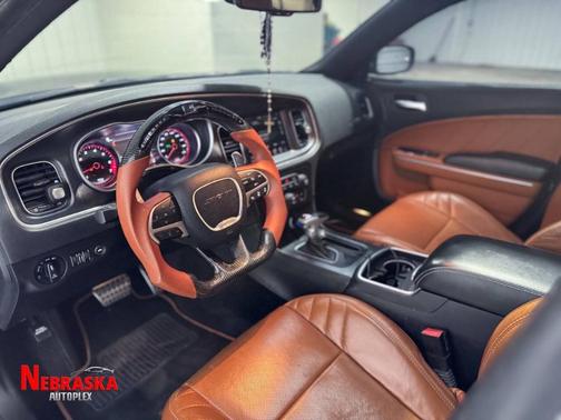 Black 2016 Dodge Charger SRT 392