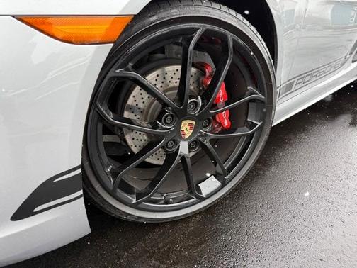 2024 Porsche 718 Cayman Style Edition