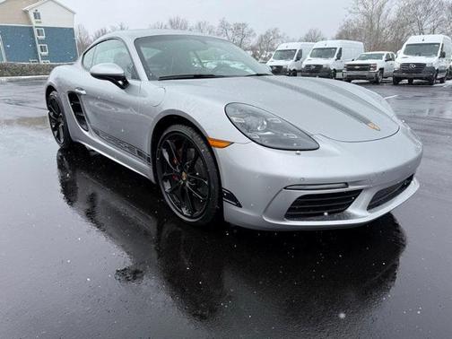 2024 Porsche 718 Cayman Style Edition