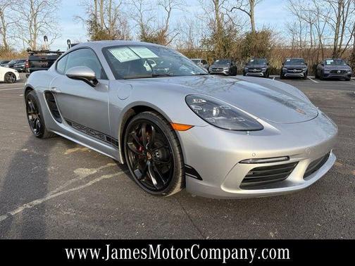 2024 Porsche 718 Cayman Style Edition