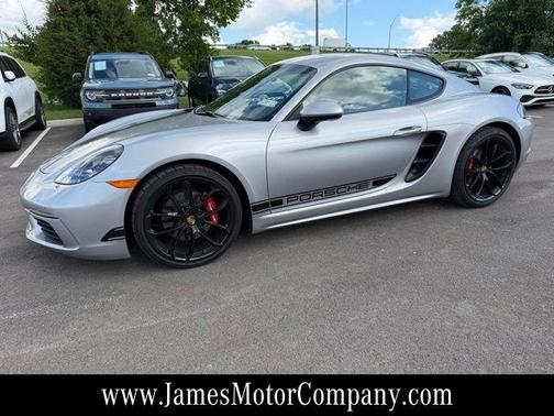 GT Silver Metallic 2024 Porsche 718 Cayman Style Edition