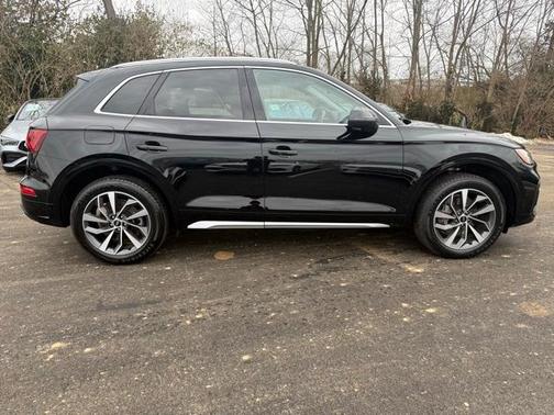 2021 Audi Q5 45 Premium