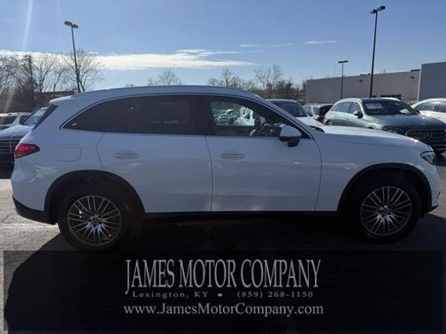 2025 Mercedes-Benz GLC 300 Base 4MATIC