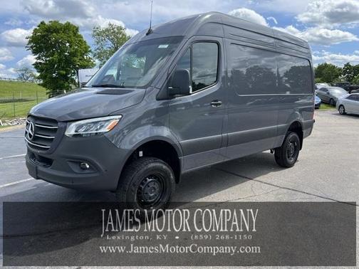 2025 Mercedes-Benz Sprinter 2500 Standard Roof