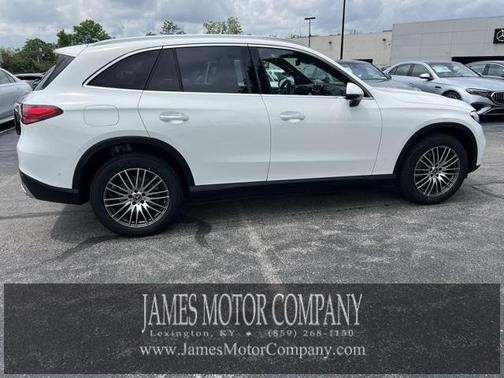 2025 Mercedes-Benz GLC 300 Base 4MATIC
