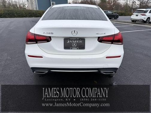 2022 Mercedes-Benz A-Class A 220 4MATIC