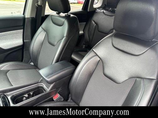 Billet Silver Metallic Clearcoat 2022 Jeep Compass Latitude