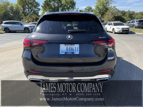 2025 Mercedes-Benz GLC 300 Base 4MATIC