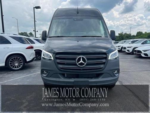 2024 Mercedes-Benz Sprinter 2500 144 WB