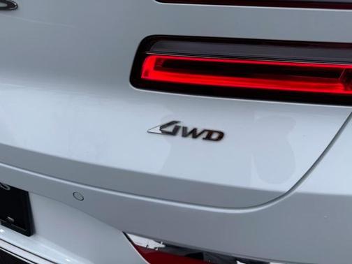 2025 Genesis GV80 2.5T Prestige