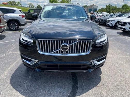 2024 Volvo XC90 B6 Ultimate Bright Theme 6-Seater