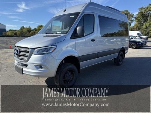 2025 Mercedes-Benz Sprinter 2500 144 WB Standard Roof Passenger