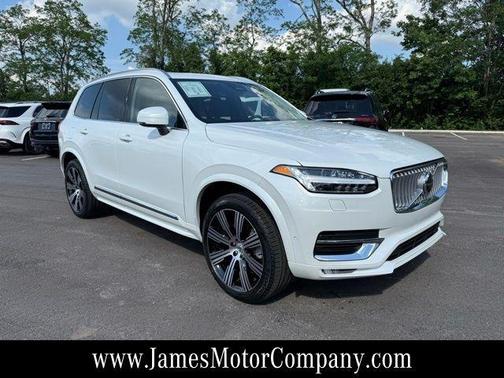 Crystal White 2024 Volvo XC90 B6 Ultimate Bright Theme 7-Seater