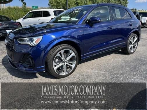 2022 Audi Q3 45 S line Premium