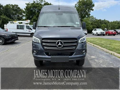 2024 Mercedes-Benz Sprinter 2500 144 WB