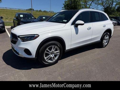 Polar White 2026 Mercedes-Benz GLC 300 Base 4MATIC