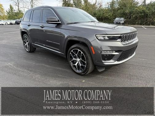 2022 Jeep Grand Cherokee Summit