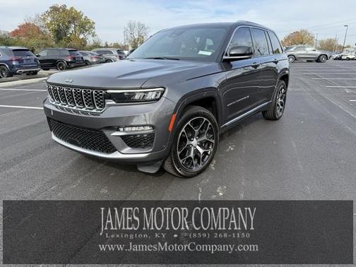 2022 Jeep Grand Cherokee Summit