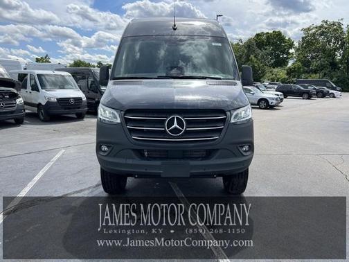 2025 Mercedes-Benz Sprinter 2500 Standard Roof