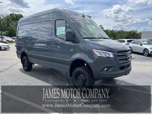 2025 Mercedes-Benz Sprinter 2500 Standard Roof