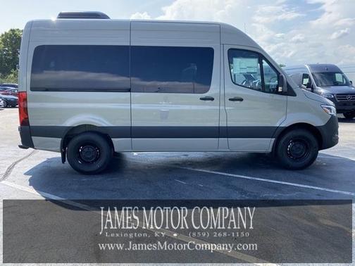 2025 Mercedes-Benz Sprinter 2500 144 WB Standard Roof Passenger