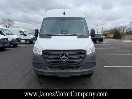 2025 Mercedes-Benz Sprinter 2500 144 WB