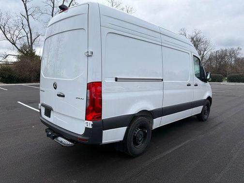2025 Mercedes-Benz Sprinter 2500 144 WB