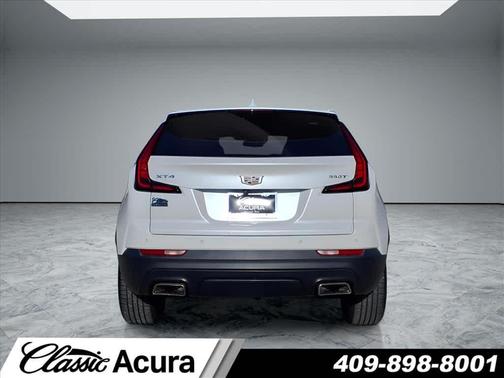 2023 Cadillac XT4 Luxury