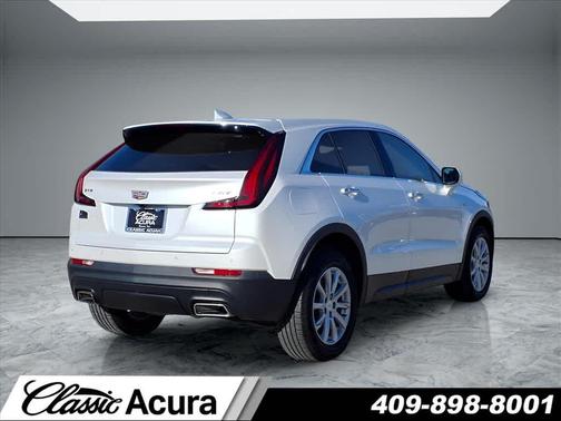 2023 Cadillac XT4 Luxury