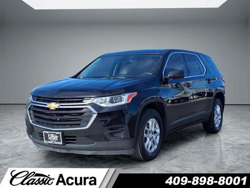 Mosaic Black Metallic 2019 Chevrolet Traverse LS