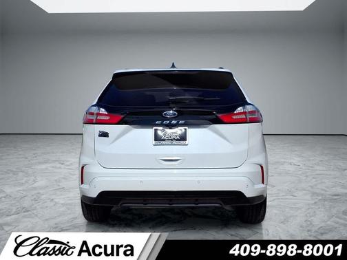 Star White Metallic Tri-Coat 2024 Ford Edge ST Line