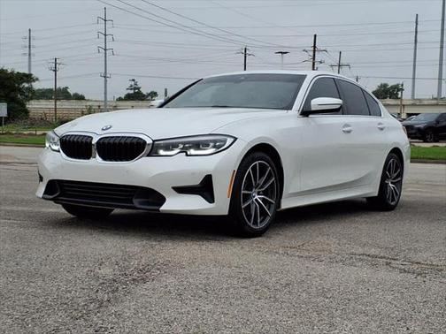 2022 BMW 330 330i