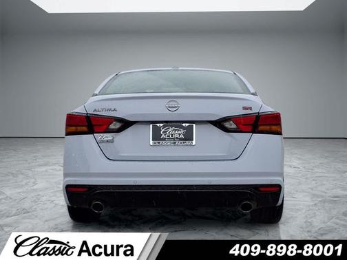 Gray Sky Pearl 2024 Nissan Altima SR FWD