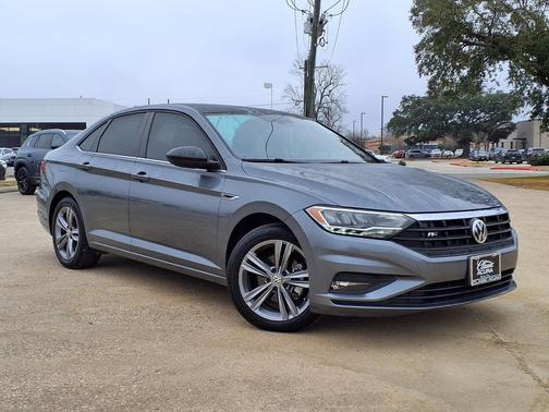 2021 Volkswagen Jetta 1.4T R-Line