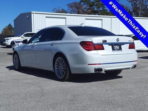 Alpine White 2015 BMW 750 Li
